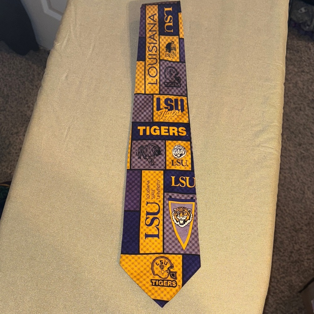 LSU Tigers Logo Tie Eagle Neckwear